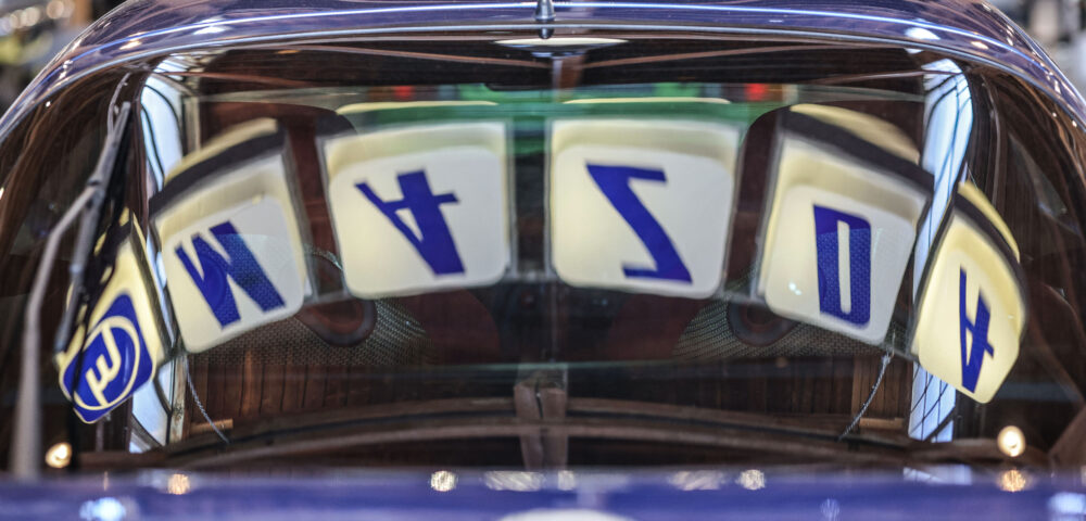 Mazda Classic trifft Kunst