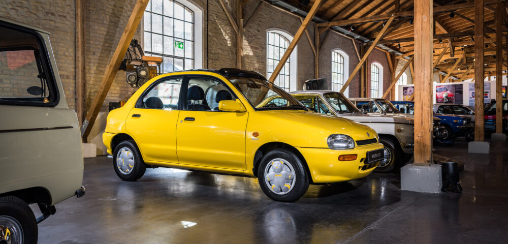 Ein Ei im Gummibärchen-Look: Der Mazda 121 „Goldy“